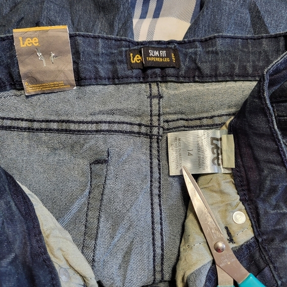 NEW Lee Women Jean's Slim Fit size 14 (28x28) - Picture 5 of 7
